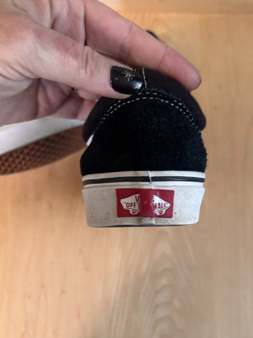 Classic Black and White Old Skool Vans - Picture 3 of 4